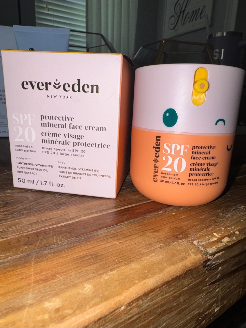 Ever Eden Kids Cloud Face Wash, Protective Mineral SPF 20 Face Cream & Headband - Picture 2 of 10